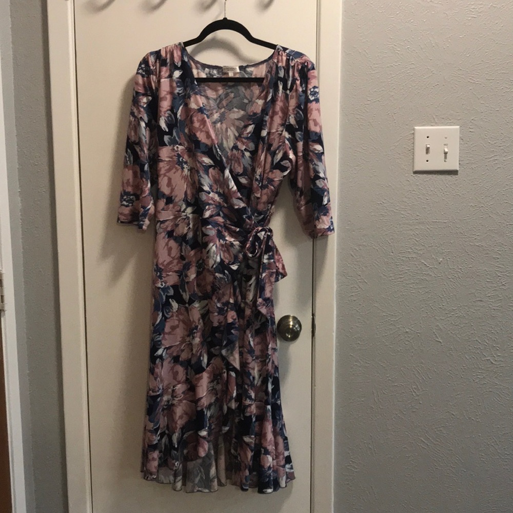 Kiyonna One Size Wrap dress-floral print